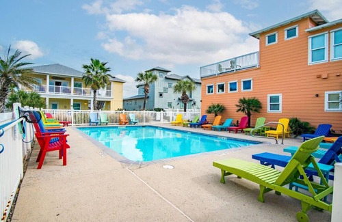 Port Aransas Apartment | Sweet and Salty: Sweet sunsets, salty waves, and a home that feels like paradise