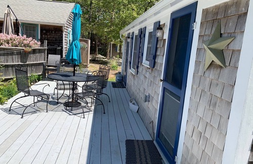 Wellfleet Cottage | Sweet Cape Cod Cottage! (CS0011)