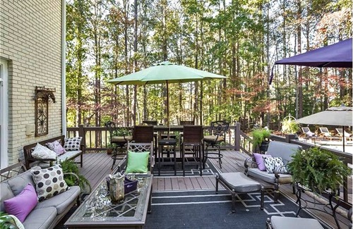 Monroe House | Sweet Elegant Lake Front 3 Acre Southern Hacienda
