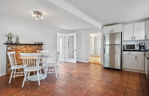 Old Town Historic District House | Sweet reTreat, Perfect Location