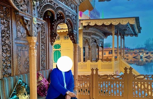 Nagin Bagh Hotel | Swift houseboats