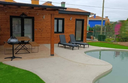 Albandi House | Swimming pool, pets, beach,