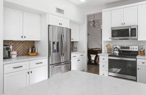 Paradise Valley Village House | SWSS - Family/Game Room: Kierland Stylish 8 beds Retreat, Heated Pool, Hot Tub, Fire-pit