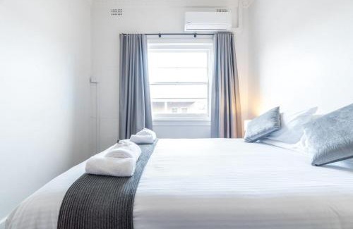 Hamilton Hotel | Sydney Junction Hotel