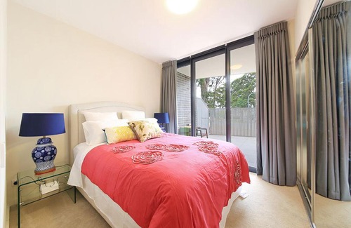 Lidcombe Apartment | Sydney Lidcombe, Super Comfort, Stylish, large 2bedrooms, 2 bath, 2 free carpark, Parkview, Free Wifi