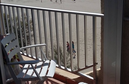 Le Grau-dʼAgde Apartment | T 2 seafront with exceptional view at Grau d'AGDE