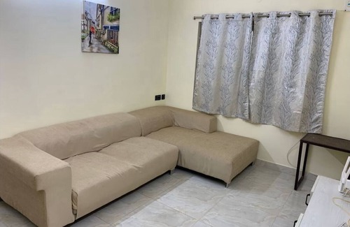 Teynampet House | T.Nagar Teynampet, Chennai Soothing building with AC in vibrant Chennai