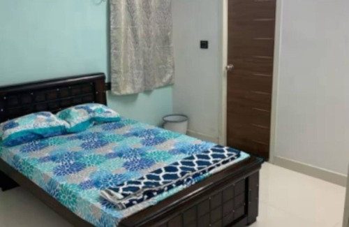 Teynampet House | T.Nagar Teynampet, Chennai Soothing building with AC in vibrant Chennai