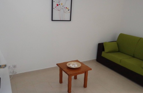 Mexilhoeira da Carregacao Apartment | T0 with air conditioning