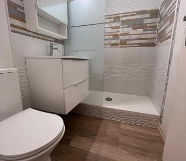 Les Arenes Apartment | T1 bis avec piscine