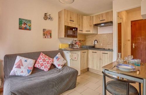 Barbotan-les-Thermes Apartment | T1 bis lumineux pour 2, terrasse ensoleillée, parking, wifi - FR-1-841-26