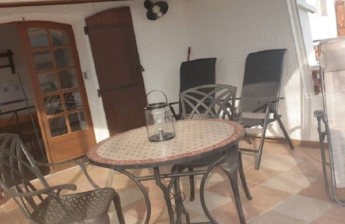 Greoux-les-Bains Apartment | T2 - 37 m2 in a park of 5000m2