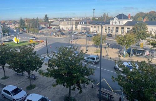 Bourges Apartment | T2 4 pers face gare SNCF Appart Hotel le Cygne 4