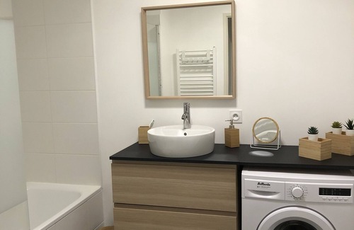 Montfavet Apartment | T2 Climatisé Avec Place de Parking