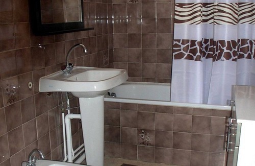 Ascain Apartment | T2 in small quiet residence, in the heart of the pretty village of Ascain