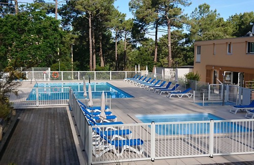 Maubuisson Apartment | T2 MARTINE 426south facing lake and ocean