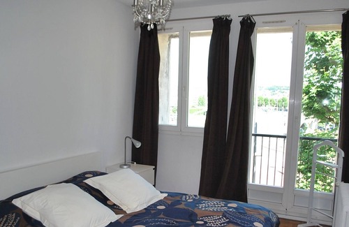 Centre Ville Rive Gauche Apartment | T3 4 beautiful appt F3 comfortable, along the Seine, parking,