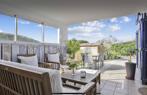 Ciboure Apartment | T3 90M2 CONTEMPORARY DECORATION GARDEN LEVEL