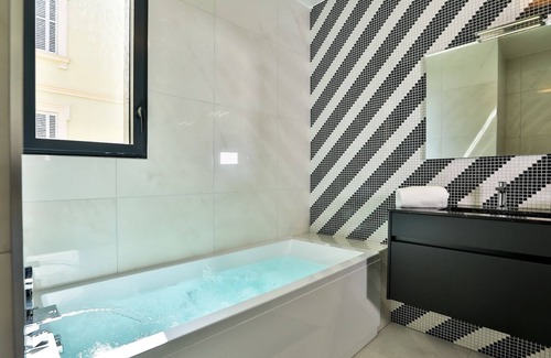 Corse-du-Sud Apartment | T3 sea view "Bella Vista"