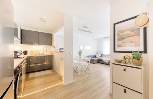 Saint-Ouen-l'Aumone Apartment | T3 Terasse Parking Gare-Paris 30 min - St Ouen 95