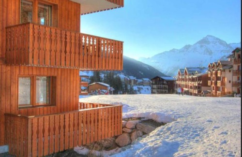 Lanslevillard Apartment | T3 Val Cenis 5/7 personnes 50m2 ski au pieds