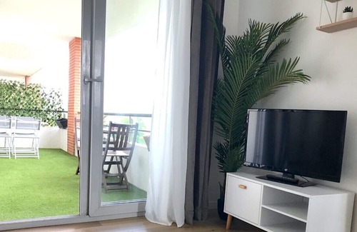 Fontaine-Bayonne-Cartoucherie Apartment | T3 Zénith, Hypercentre/aeroport, Piscine, Parking
