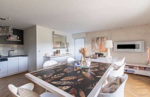 Garrigues Apartment | T4 100 m2 vue sur le Golf Avec Terrasse ET Piscine