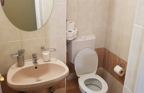 Oradea Apartment | Ta'arof Apartment R1