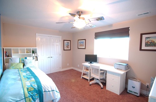 Parowan Bed & Breakfast | Tacit Shadow - Single/Queen Sleeps 3