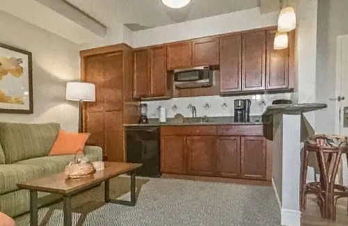 Las Vegas Condo | Tahiti Village Resort Moorea A