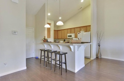Truckee House | Tahoe Stoneridge *Near Downtown*