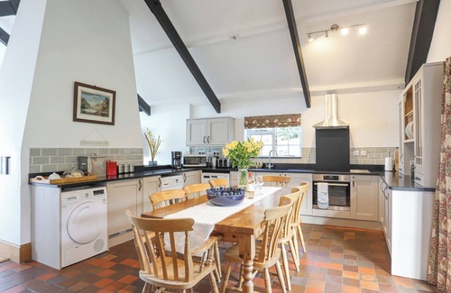 Rhyd-y-clafdy Cottage | TAI FFOLT, family friendly, character holiday cottage in Nefyn