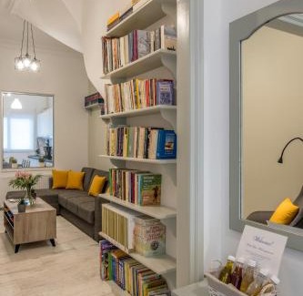Koum Kapi Apartment | Tailor Made, Central 3-Bedroom Apartment in Chania