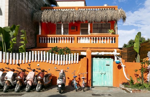 Anping House | Tainan Home Stay 108 Whole Flat 2-12ppl 安平秘境 全棟