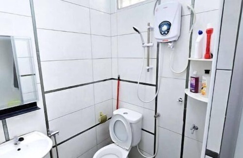 Larut House | Taiping Aulong [3 rooms] nearby TF Mart/Econsave