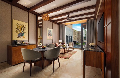 Gurugram Hotel | Taj Damdama Lake Resort & Spa, Gurugram