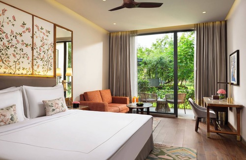 Gurugram Hotel | Taj Damdama Lake Resort & Spa, Gurugram