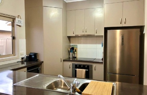 Port Hughes House | Take a break at Sea Esta. Pet Friendly.