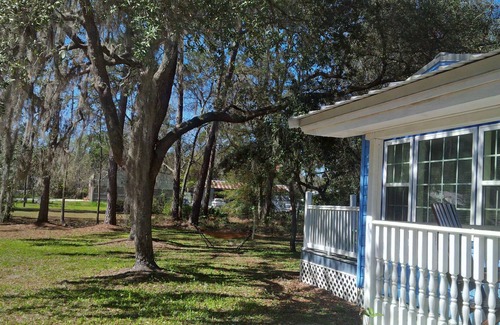 White Springs Cottage | Take It Easy At The Suwannee River Cottage