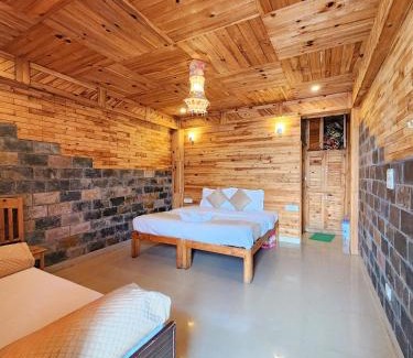 Theog House | Talai ghar