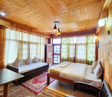 Theog House | Talai ghar