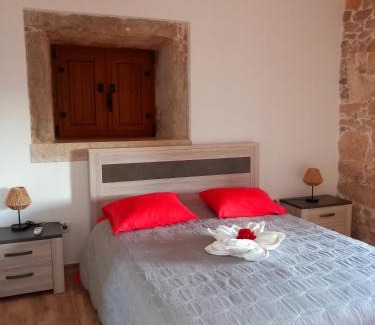 Penela House | Taliscas Stone Charm
