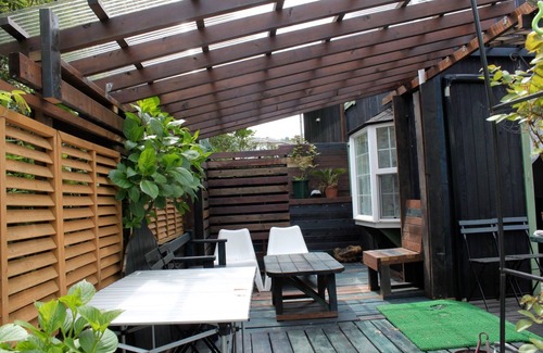 Futo Cottage | Tall Hollyhock/Ito Shizuoka