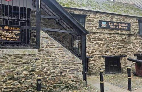 Looe Cottage | Talland Cottage : 4 bedroom with Hot Tub