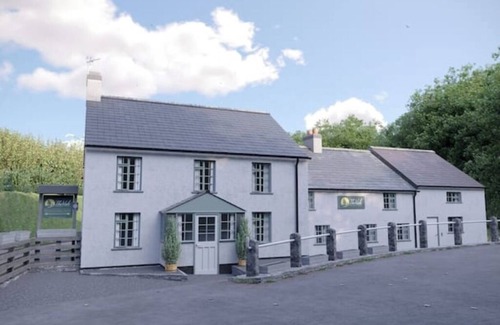 Looe Cottage | Talland Cottage : 4 bedroom with Hot Tub