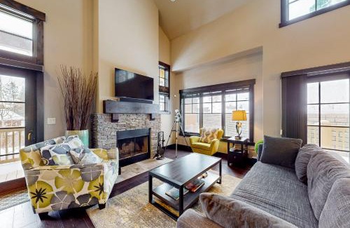 Tamarack Resort House | Tamarack Resort Retreat