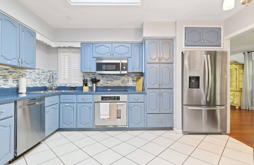 Lake Magdalene House | Tampa Escape, Lush Gardens, Pet-Friendly, 4BR Oasis - Tampa vacation rental