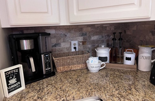 Bearss Plaza House | Tampa fun filled home pool jacuzzi gameroom