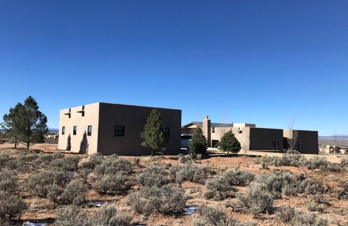Ranchos De Taos House | Taos Country Club 5,000 sqft Guesthouse