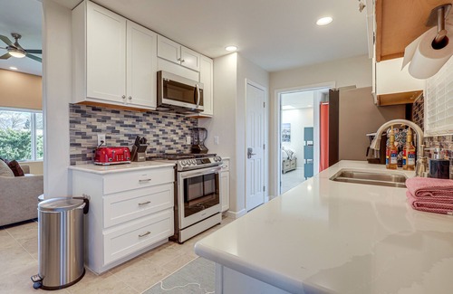 Taos House | Taos Home w/Private Hot Tub, Sauna & Gas Grill!